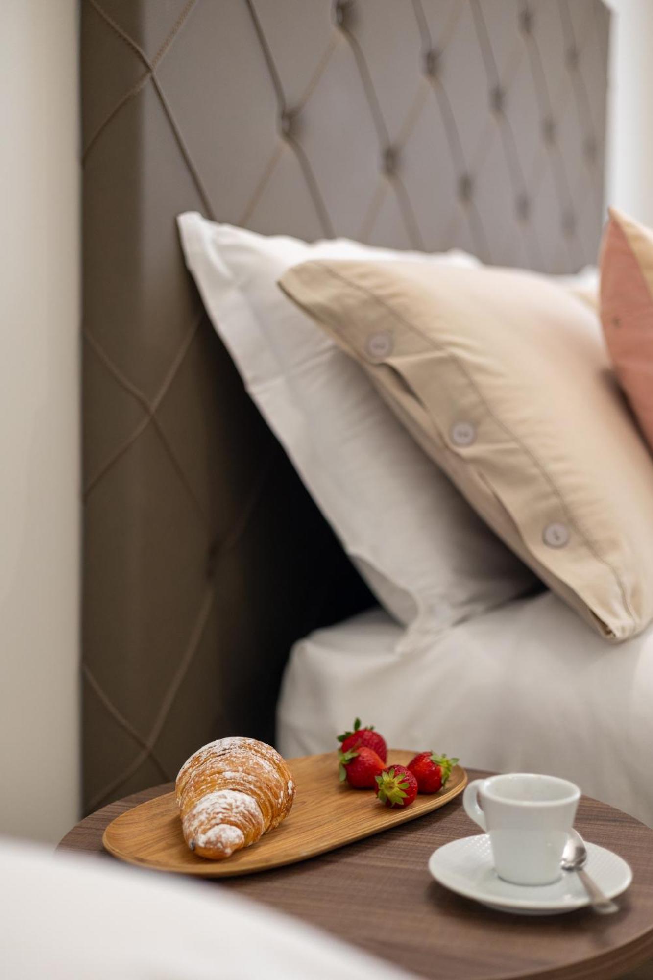 B&B Rais Luxury Rooms Vieste Eksteriør billede